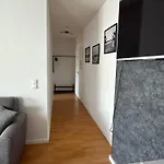 In Der Innenstadt شقة